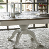 Chateau belvedere dining table 150x150 cm