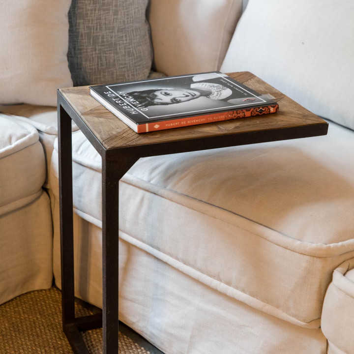 Chateau chassigny sofa table