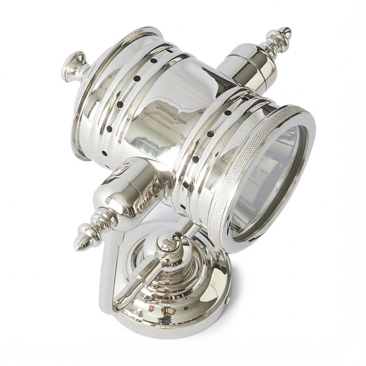 On stage wall lamp