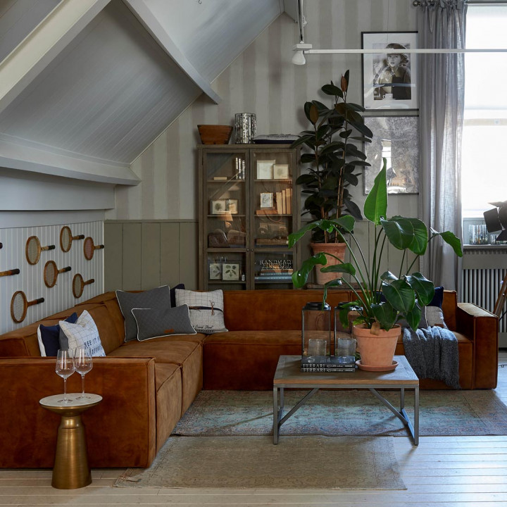 The jagger center 125cm velvet cognac