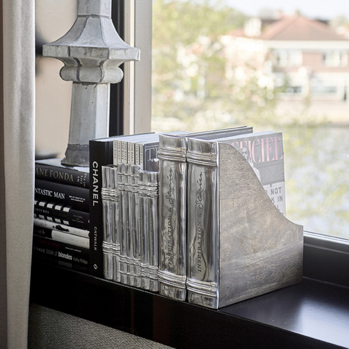 The library magazine collector