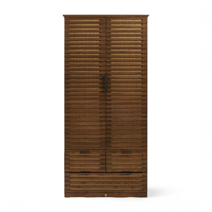 Divers cove wardrobe oak