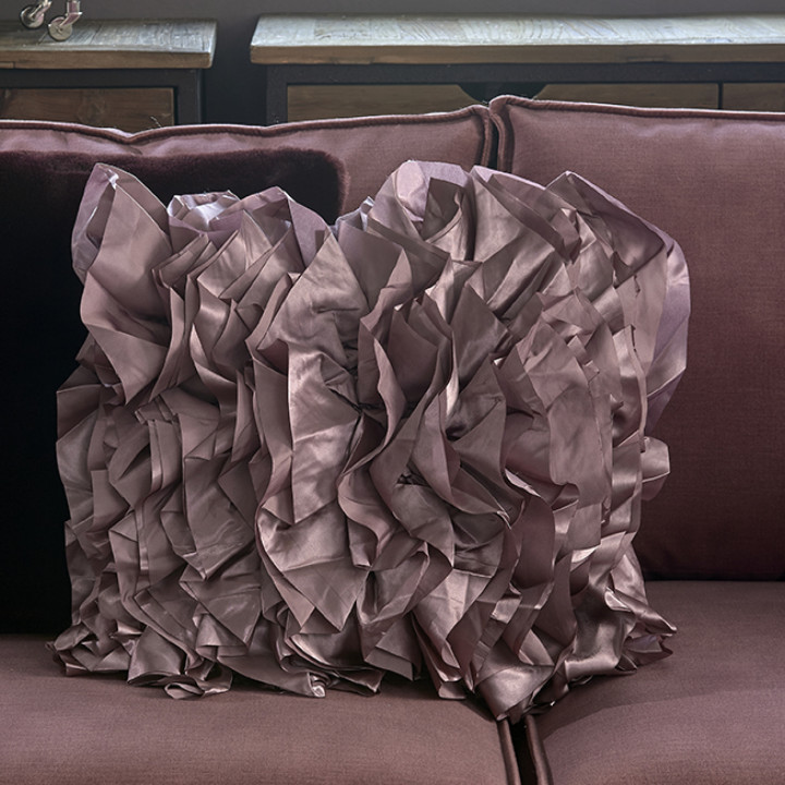 Ballad ruffle pillow cover 50x50