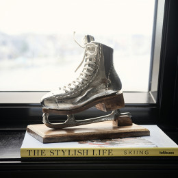 Lovely ice skate statue