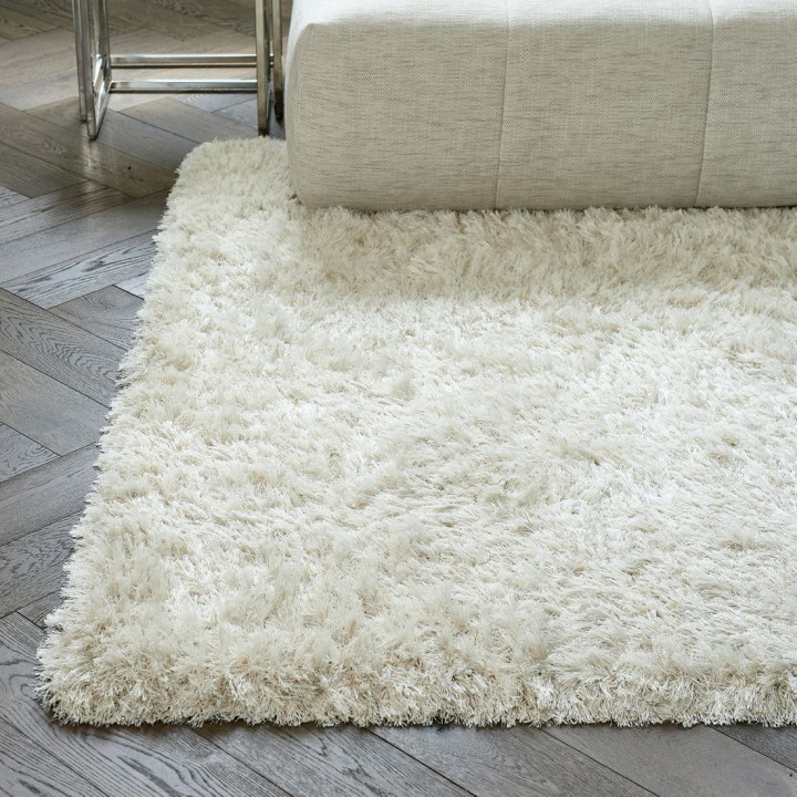 Cecil carpet cream 330x240