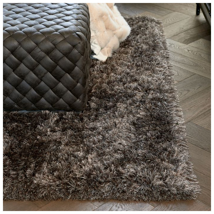 Cecil carpet black 330x240