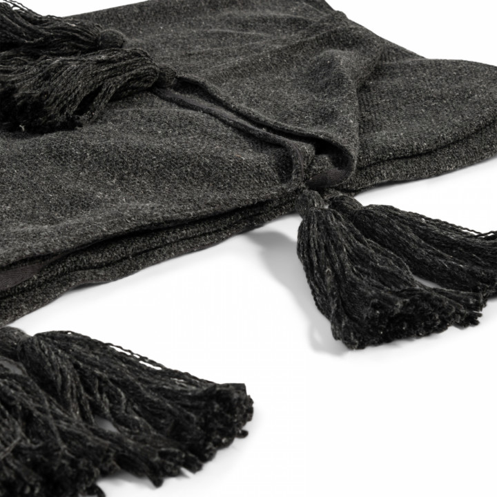Tassle treasure throw black 170x130
