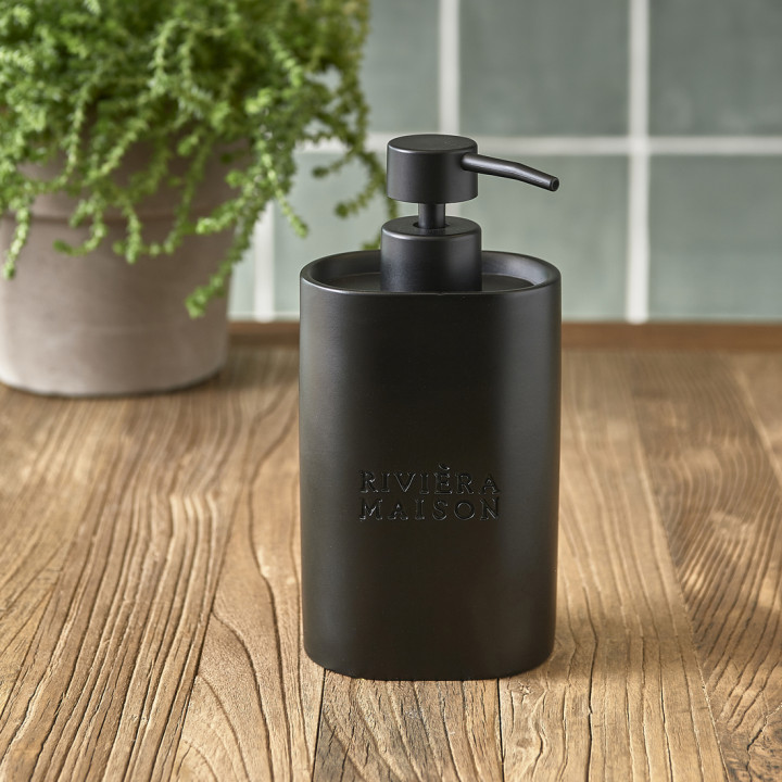 Rm 1948 soap dispenser