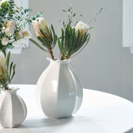 Poppy flower vase medium