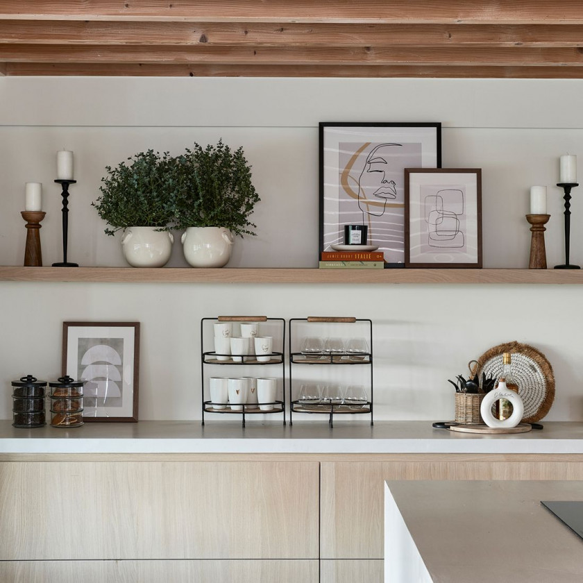 RM Yorkville Planter off-white S