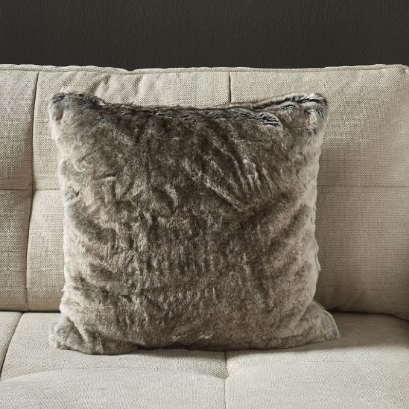 Chill Faux Fur Pillow Cover 50x50
