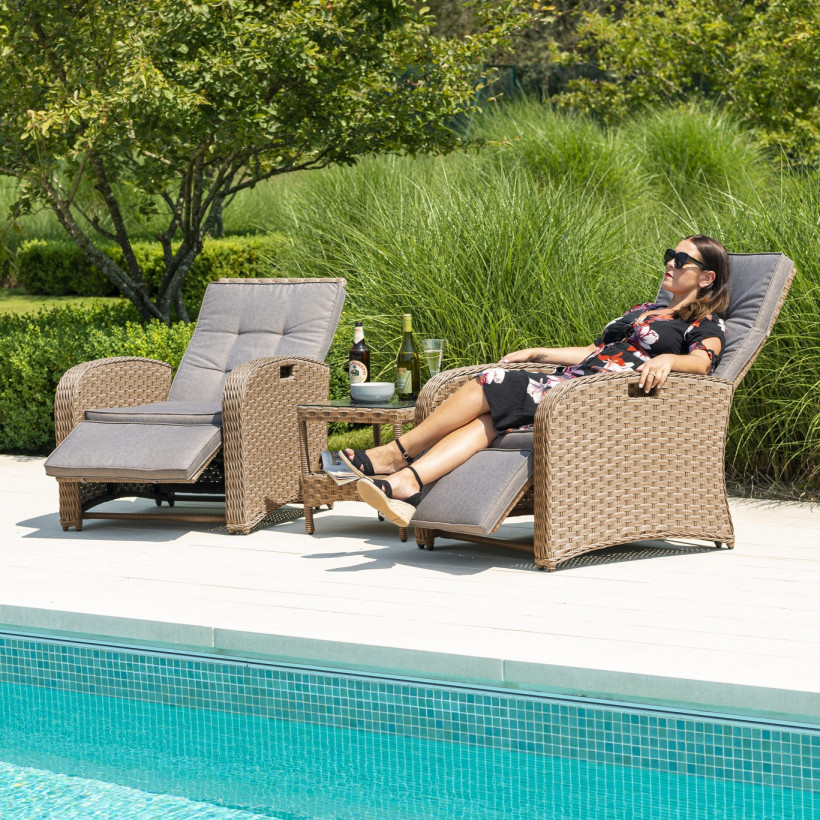 Bespoke Grand Lounge Set with Side Table (Natural) Rathwood