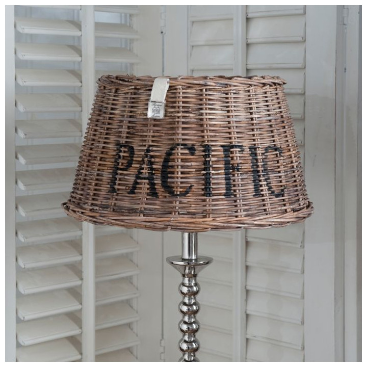 Pacific lampshade 30x40