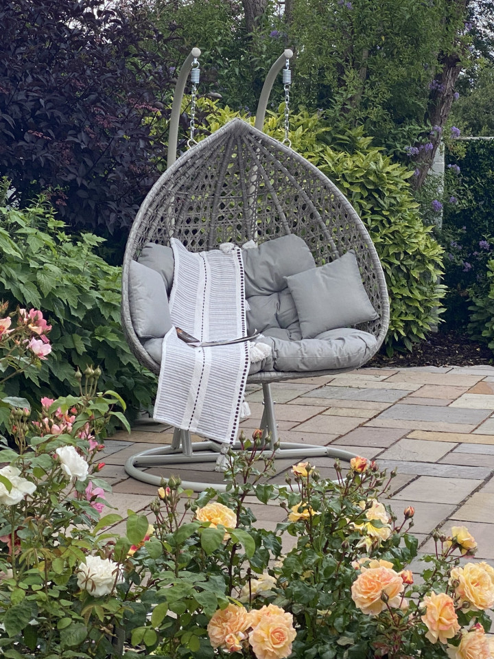 Double Pod Hanging Chair - Rathwood