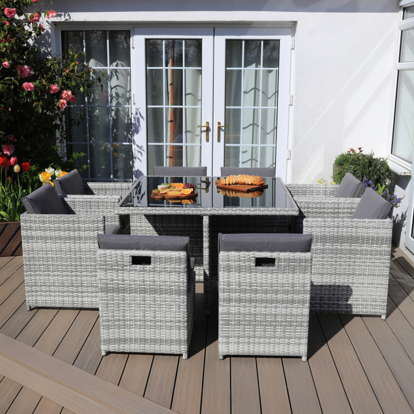 Nevada - 8 Seater Cube Set with Square Table