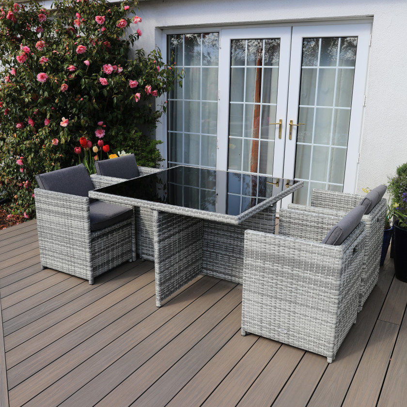 Nevada - 8 Seater Cube Set with Square Table