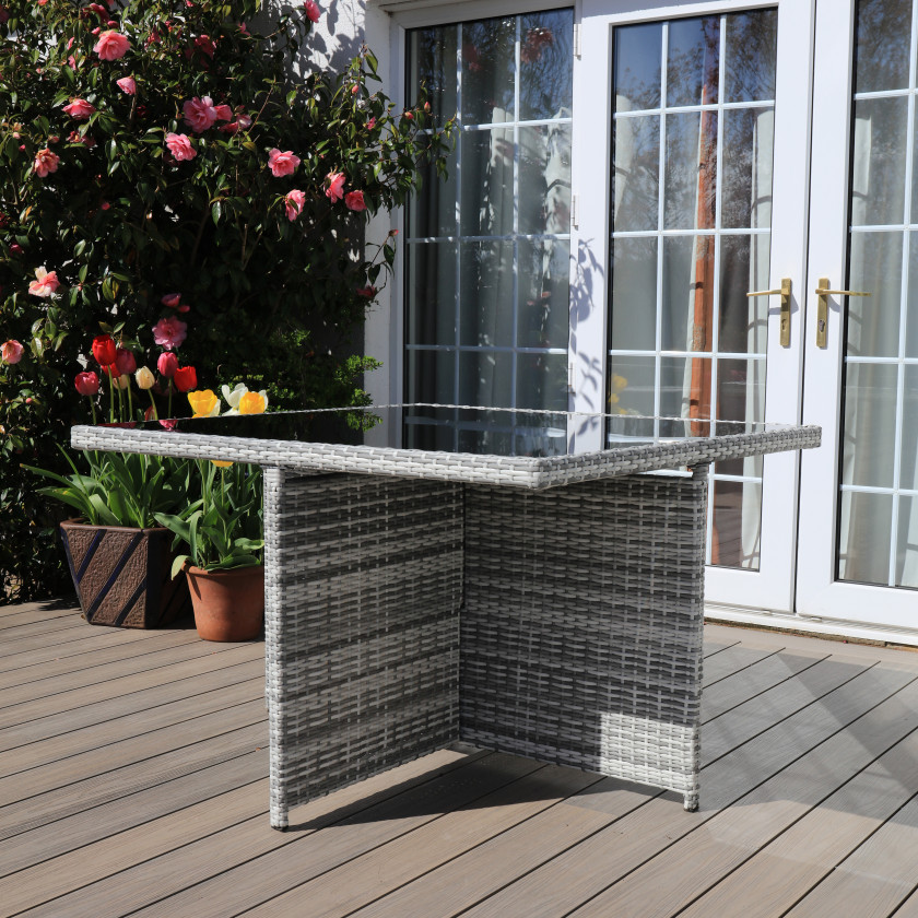 Nevada - 8 Seater Cube Set with Square Table
