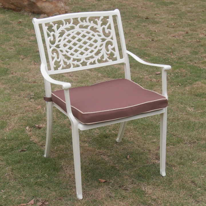 Lyon cream chair pad