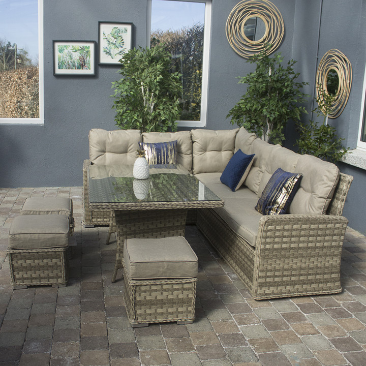 Hampton casual sofa dining set